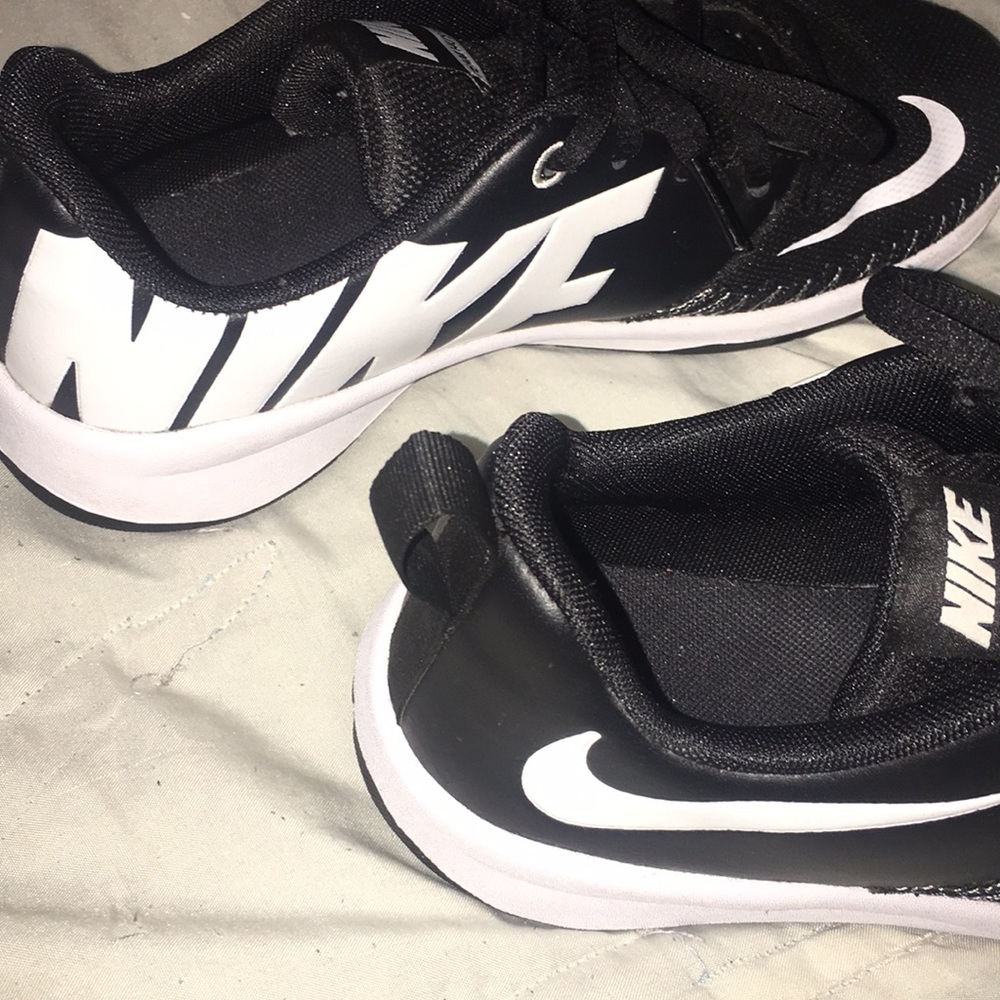 NIKE TEAM HUSTLED 7